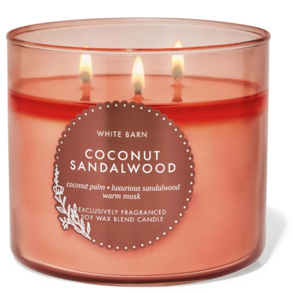 BRAND NEW *White Barn Coconut Sandalwood Candle - Orange